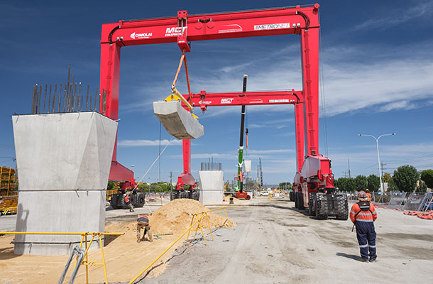 cimolai electric crane